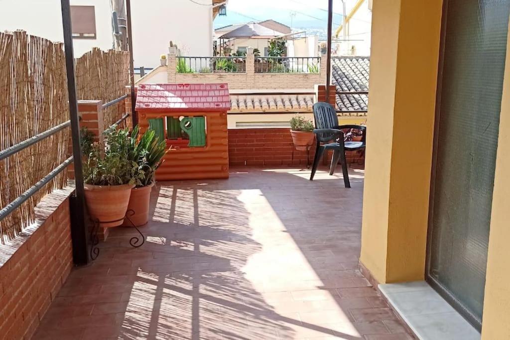 הוילה Huétor Vega Casa Con Piscina Y Barbacoa A 3 Kilometros De La Alhambra מראה חיצוני תמונה