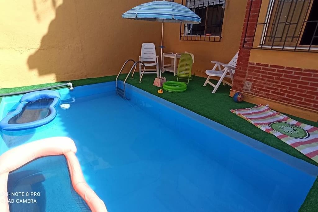 הוילה Huétor Vega Casa Con Piscina Y Barbacoa A 3 Kilometros De La Alhambra מראה חיצוני תמונה